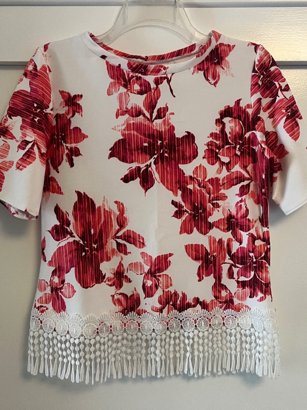 Boho Red Floral Pattern Crochet Lace Fringe Hem Short Sleeve Top M